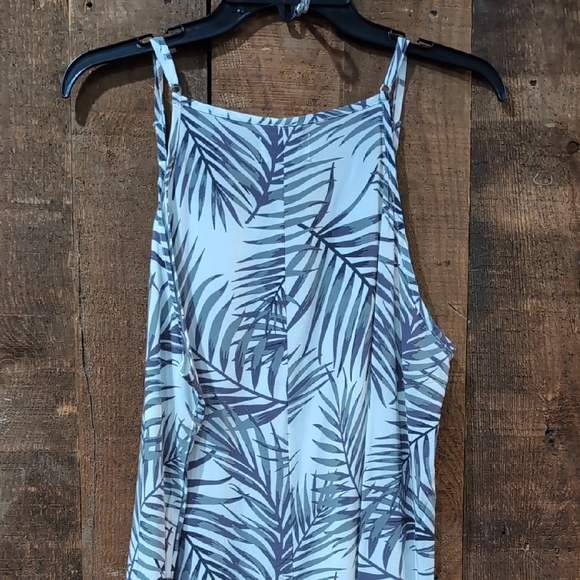 Tropical Leaf Print Dress - Picture 4 of 5